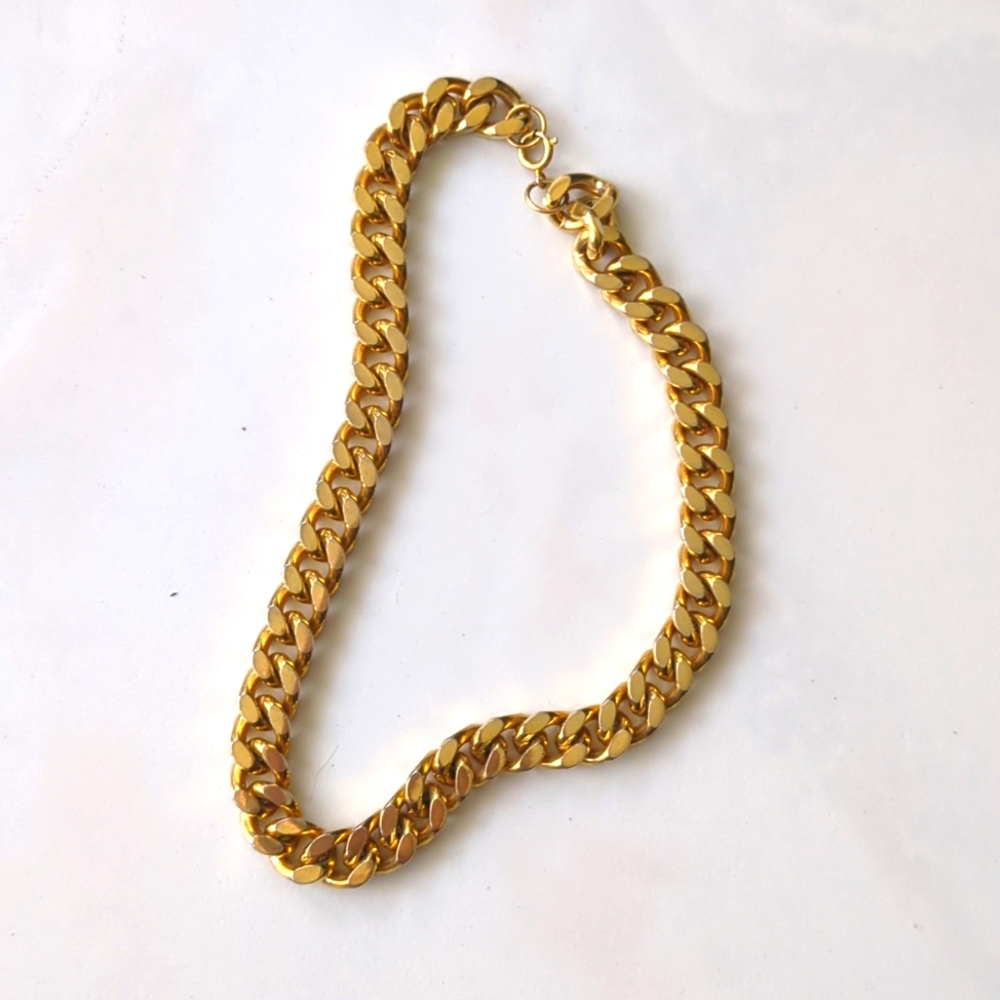 Vintage 1990 gold cuban link chain necklace